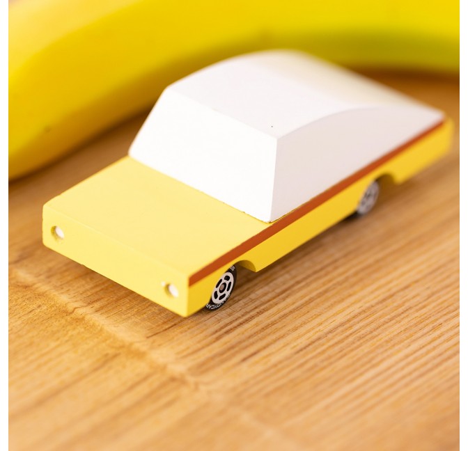 Voiture B.Nana en bois - CandyLab Toys chez Titlee