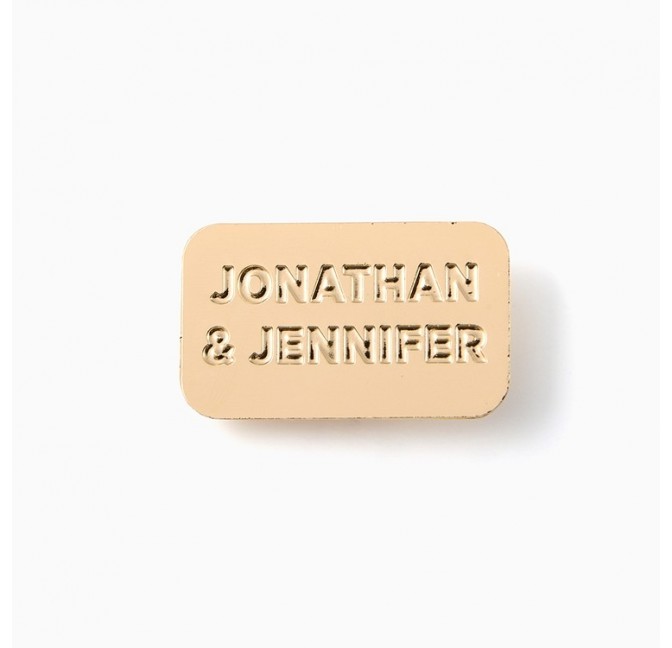 Pin's Jonathan & Jennifer - Titlee Paris