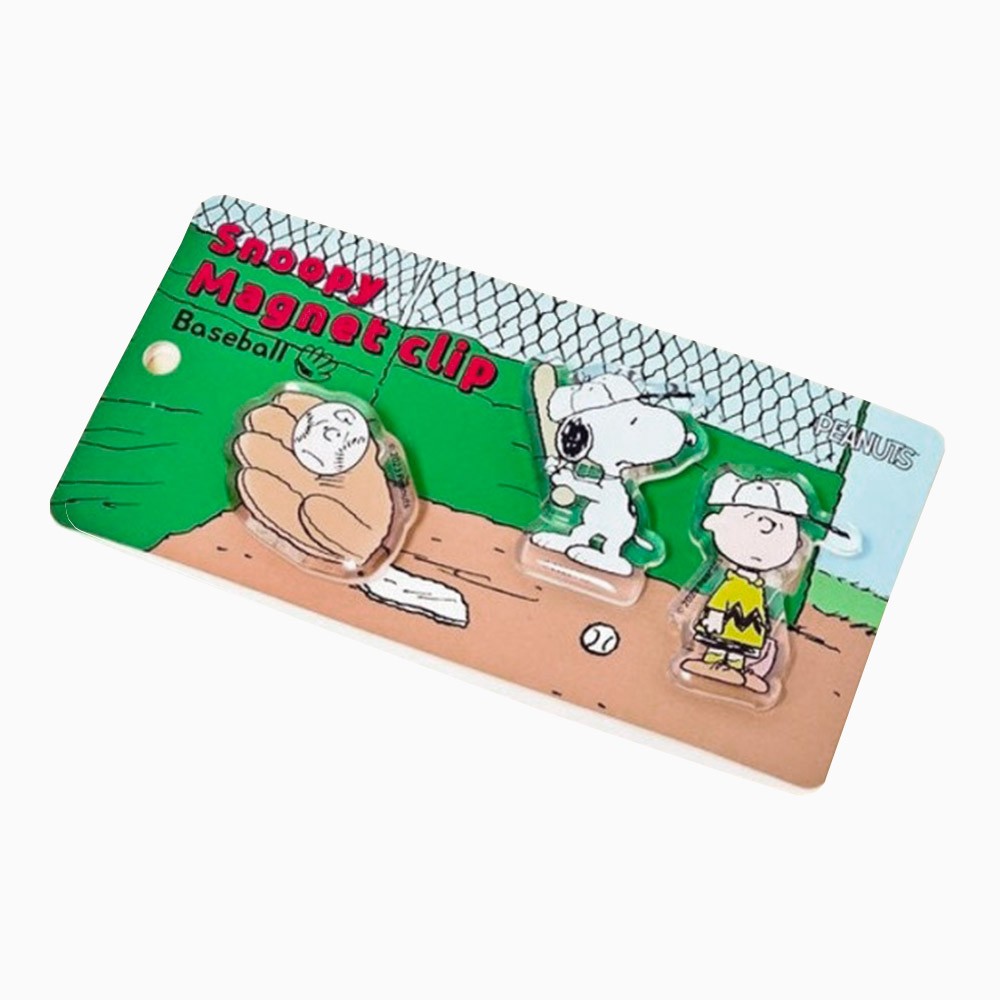 Snoopy Magnet Clip Baseball