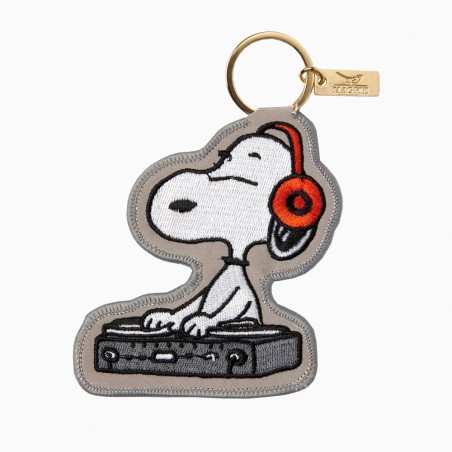 Big patch keychain Snoopy DJ