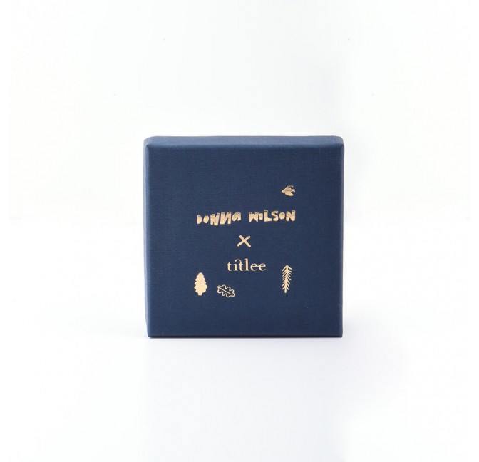 Exclusive blue and golden box - Titlee x Donna Wilson