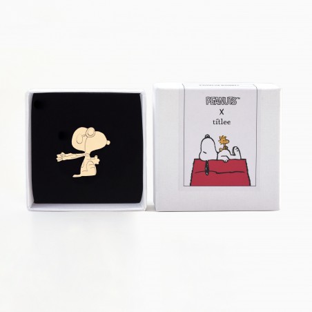 Pin's November "Snoopy Monthly" - Titlee x Peanuts