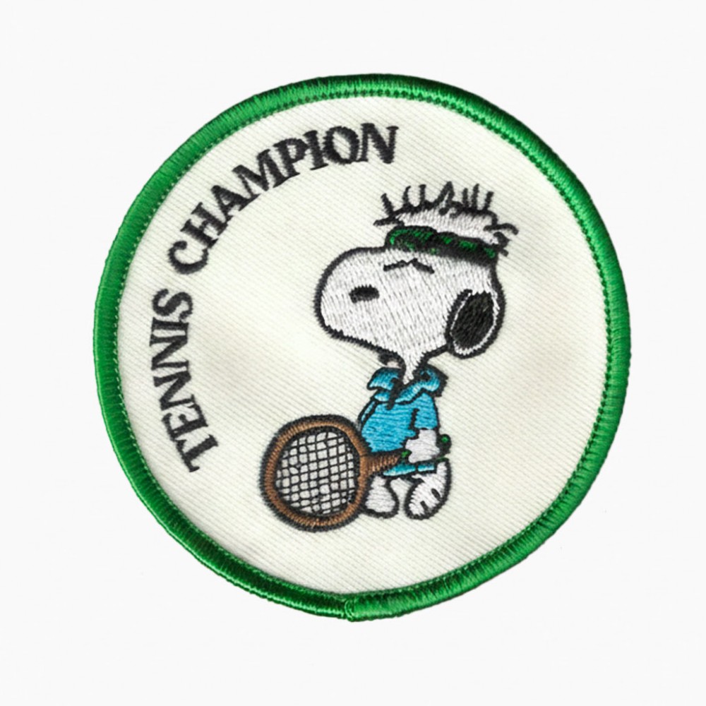 Écusson thermocollant Snoopy Tennis Champion - 7,5 cm - Peanuts x Titlee