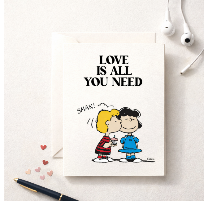 Folded postcard Snoopy "Love is all you need" with envelope - Peanuts x Titlee Paris