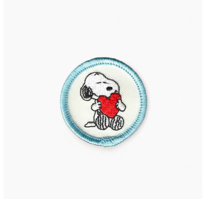 Snoopy Love Iron-On Patch – 4 cm - Peanuts x Titlee