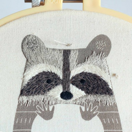 Starter kit de broderie Raton laveur - Kiriki Press