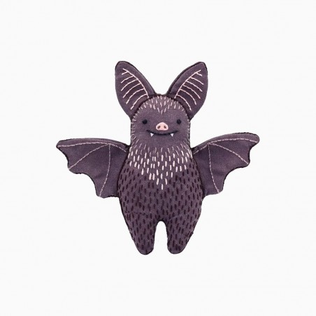 Starter kit de broderie ''Chauve-souris'' - Kiriki Press