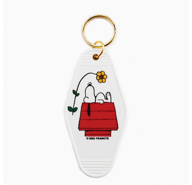 Snoopy Flower Doghouse keychain - Three Potato Four, exclusive at Titlee's
