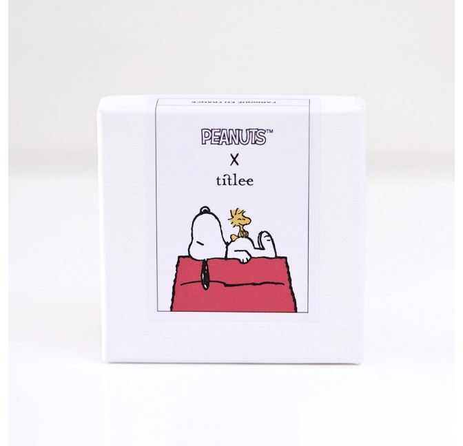 Pin's March "Snoopy Monthly" - Titlee x Peanuts