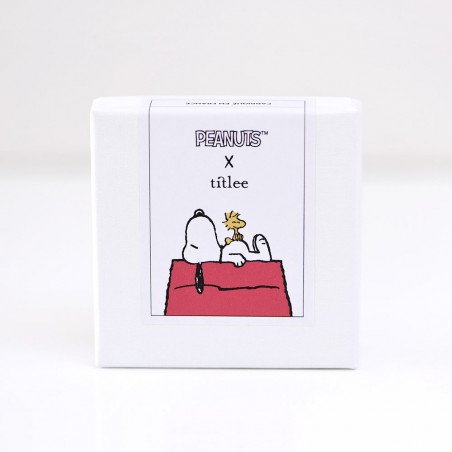 Pin's March "Snoopy Monthly" - Titlee x Peanuts