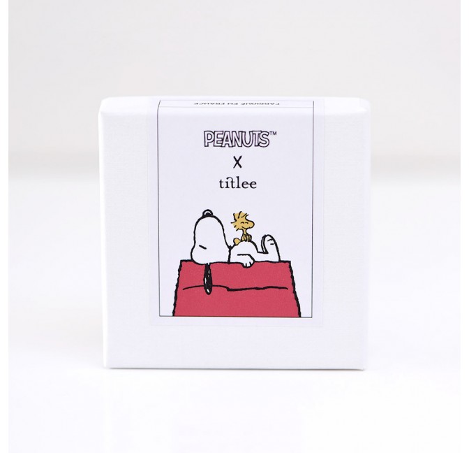 Pin's Octobre "Snoopy Monthly" - Titlee x Peanuts