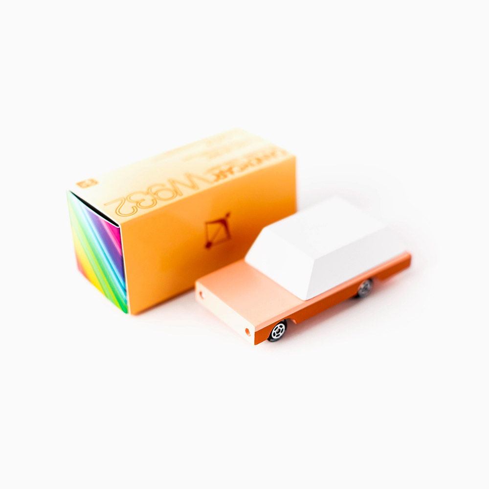 Voiture Dart Wagon en bois par Candylab Toys