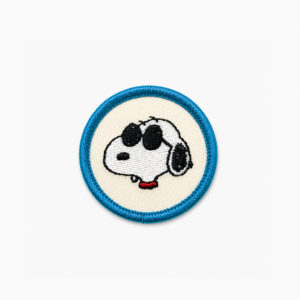 Écusson brodé Snoopy Joe Cool – 4 cm - Titlee x Peanuts