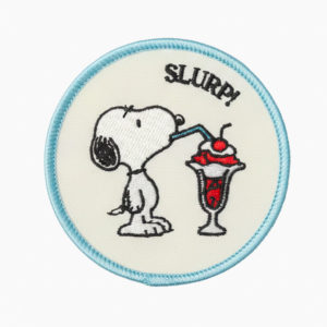 Écusson brodé Snoopy Slurp – 7,5 cm