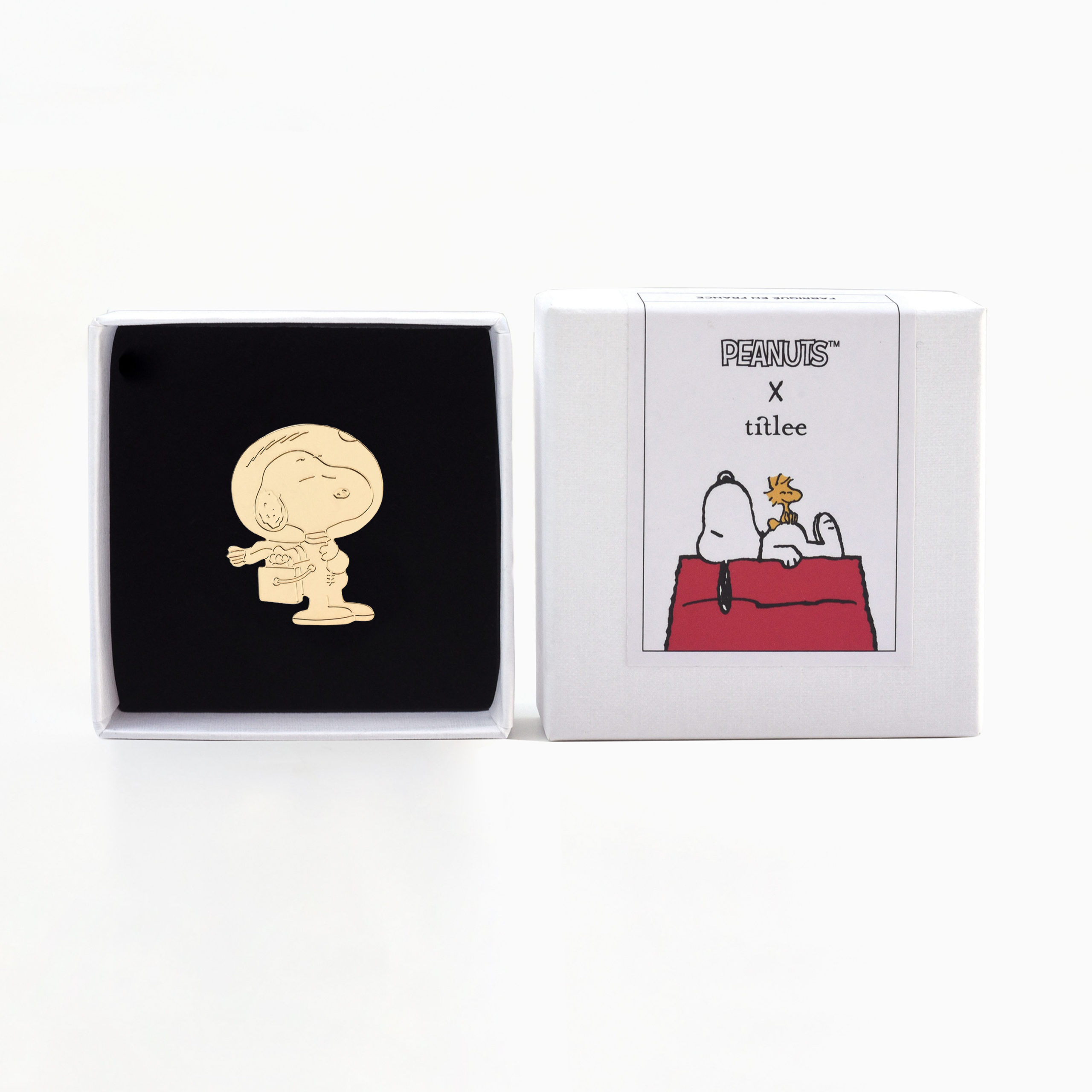 Snoopy Avril Pin - Titlee x Peanuts