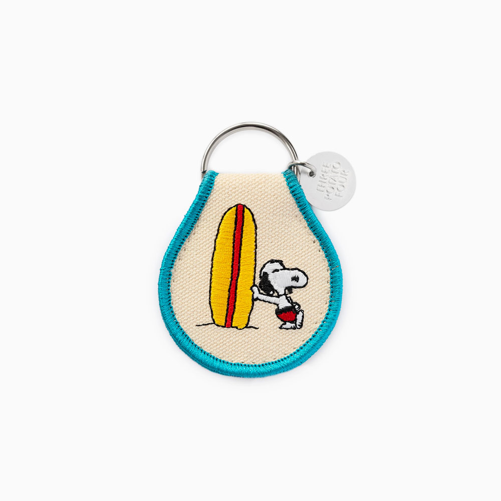 Porte-clés brodés Snoopy Surfer